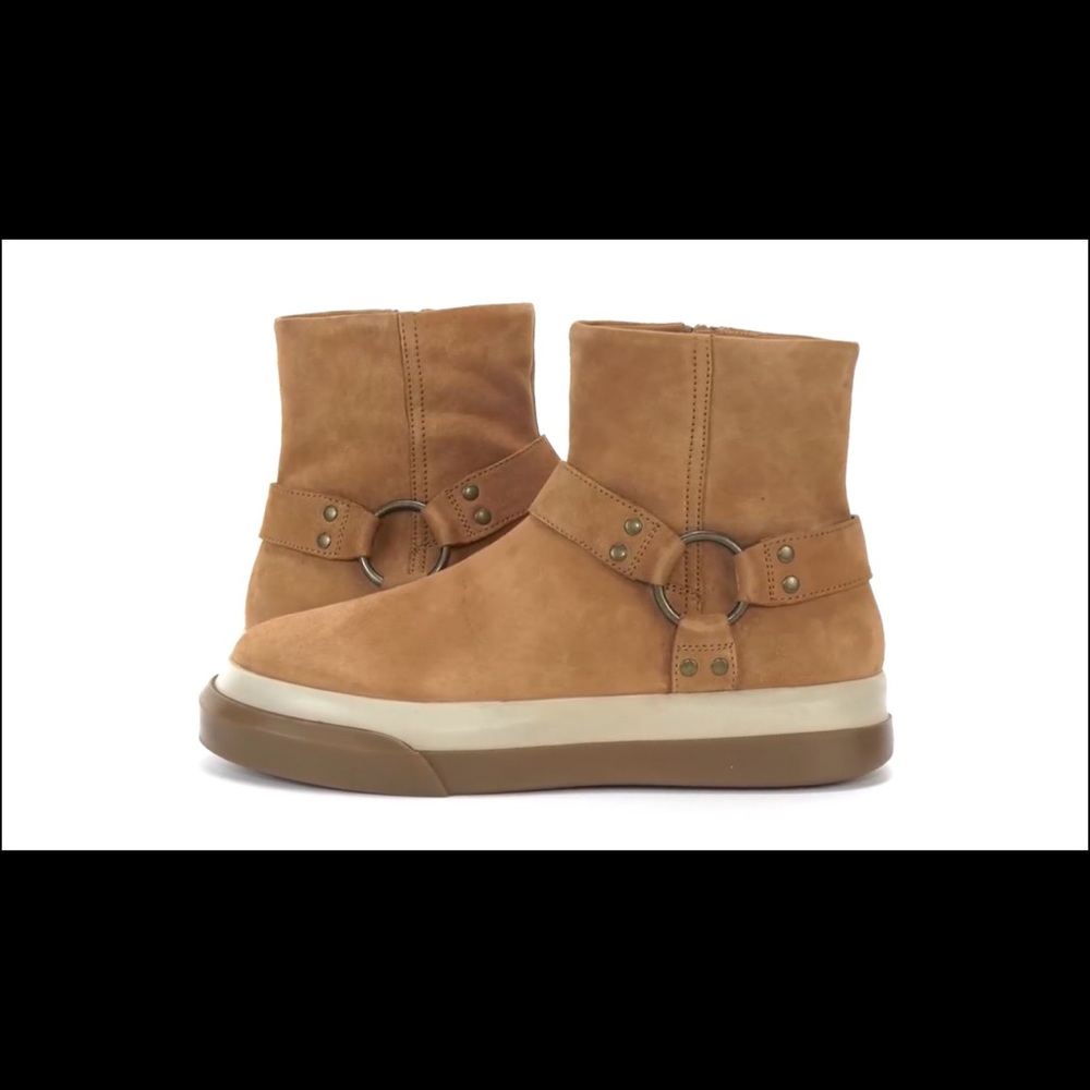 Free People Bodhi Harness Bootie in tan suede size 7.5 NWT